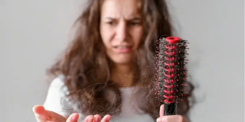 RAMBUT RONTOK AKIIBAT KEKURANGAN GIZI